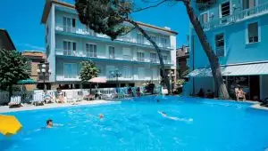 SETTEMBRE 2025 HOTEL CON PISCINA